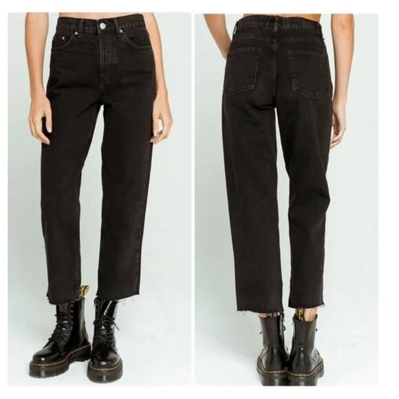 BDG Urban Outfitters Pax Tapered Womens Wash Black Jeans Size 26 - Picture 1 of 9